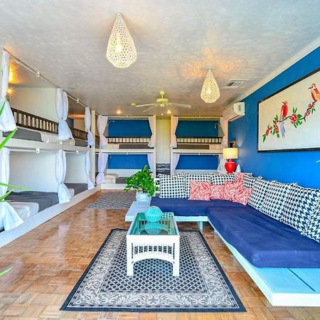 Viking Hill Oceanfront Hostel & Resort Nassau Bagian luar foto