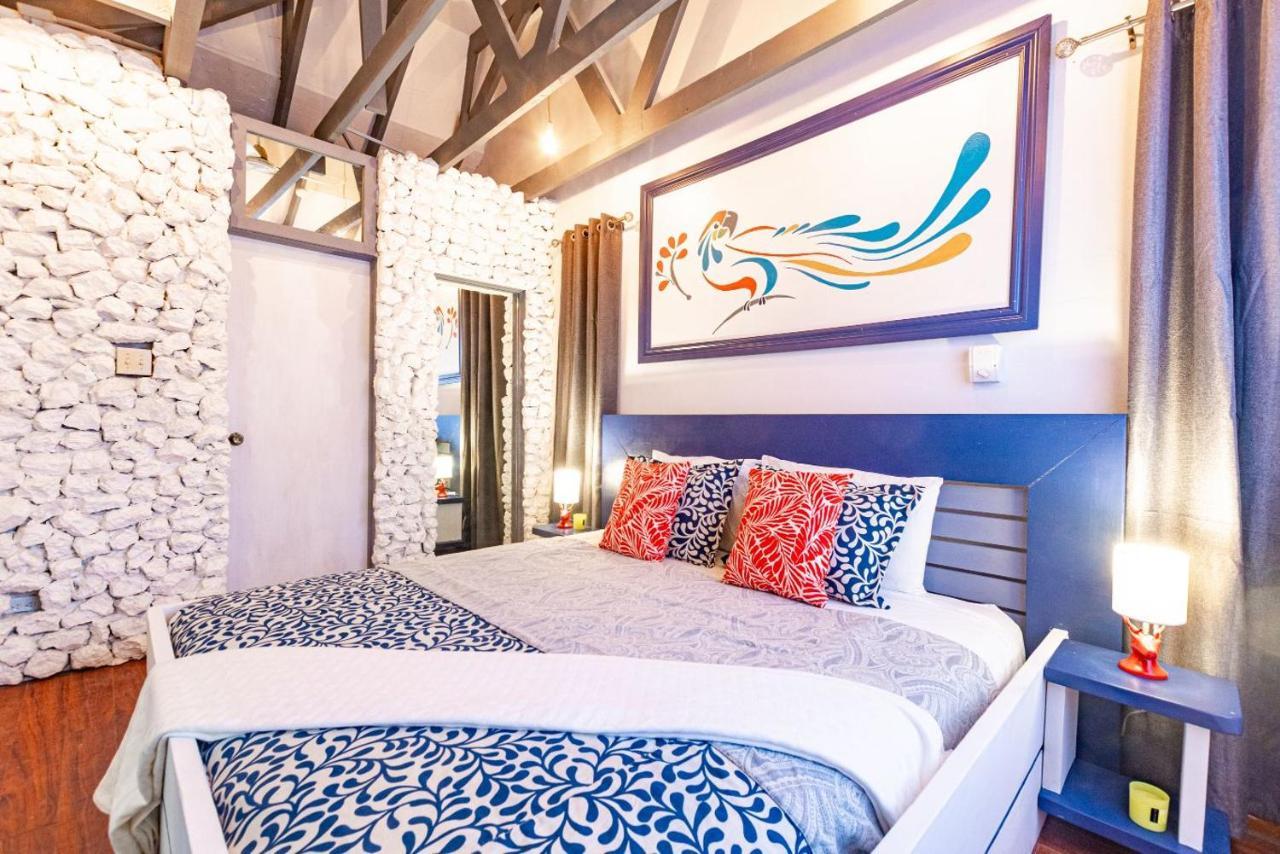 Viking Hill Oceanfront Hostel & Resort Nassau Bagian luar foto