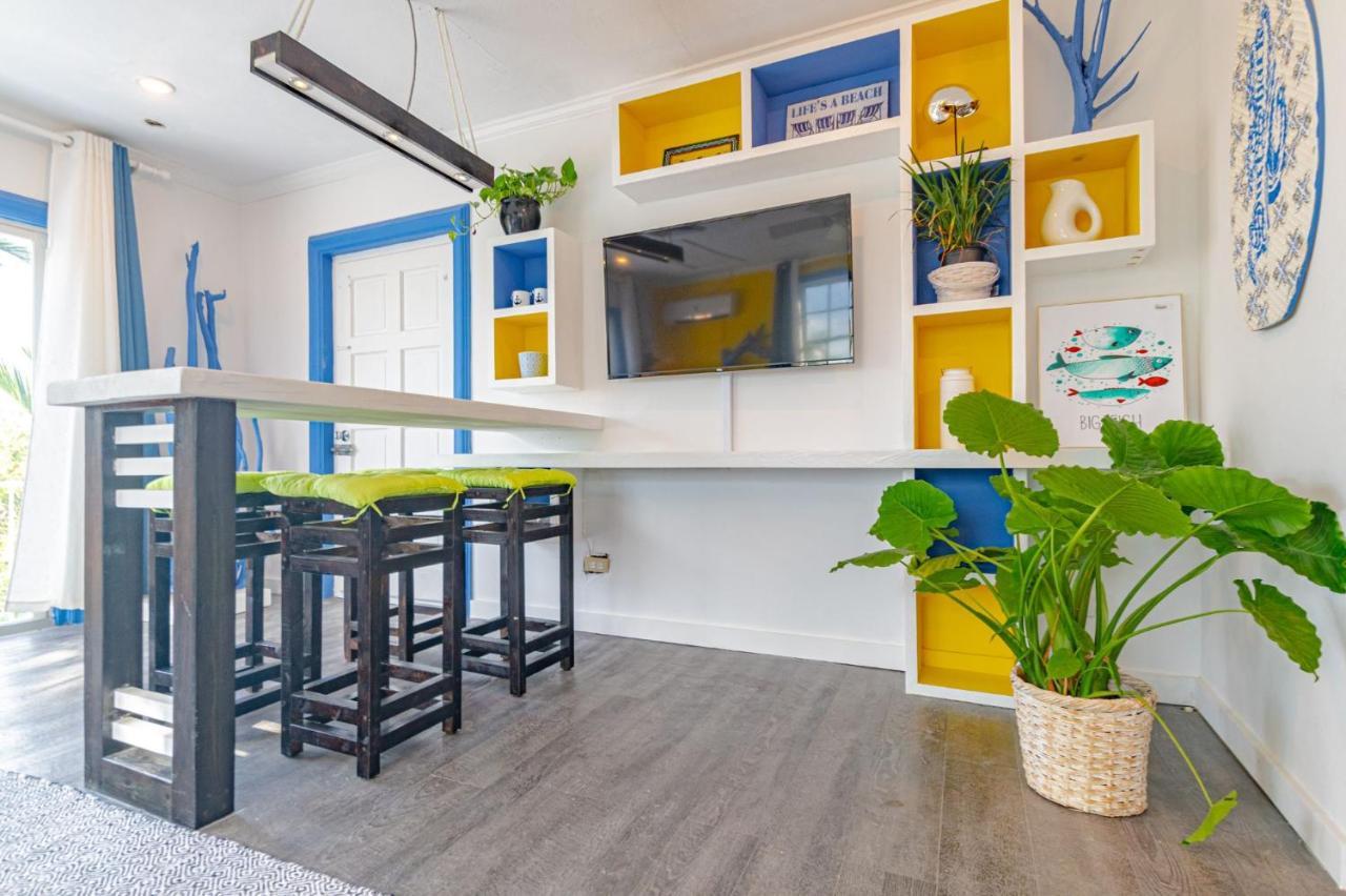 Viking Hill Oceanfront Hostel & Resort Nassau Bagian luar foto