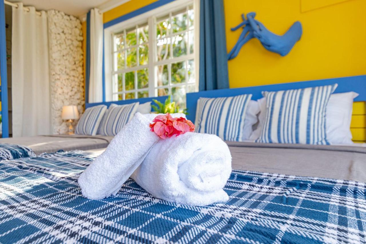 Viking Hill Oceanfront Hostel & Resort Nassau Bagian luar foto
